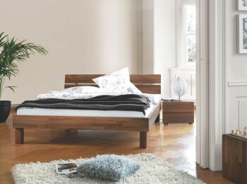 Massivholzbett dunkles Holz