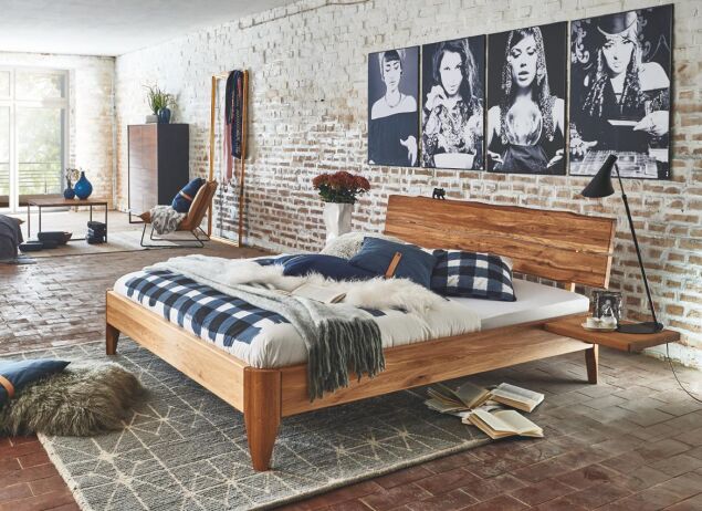 Bett Wildeiche massiv