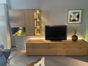 6841ad1e4496f2a3ab2960f1