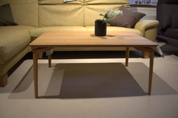 68480a954496f2a3ab2d450e