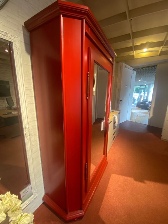 6883a4390a6a6852ddd1f836