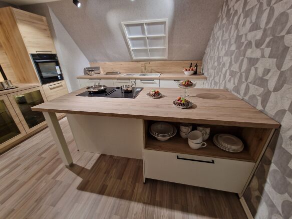 68af5368e02c662d58bfaa2a