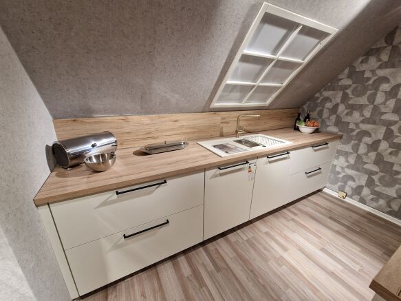 68af5377e02c662d58bfaa72