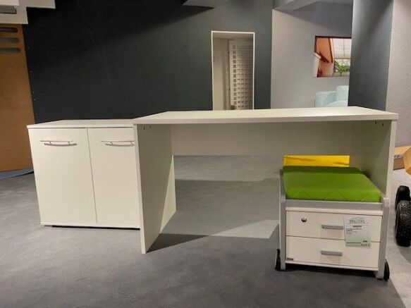 69393b9470d5403609f8c9dc