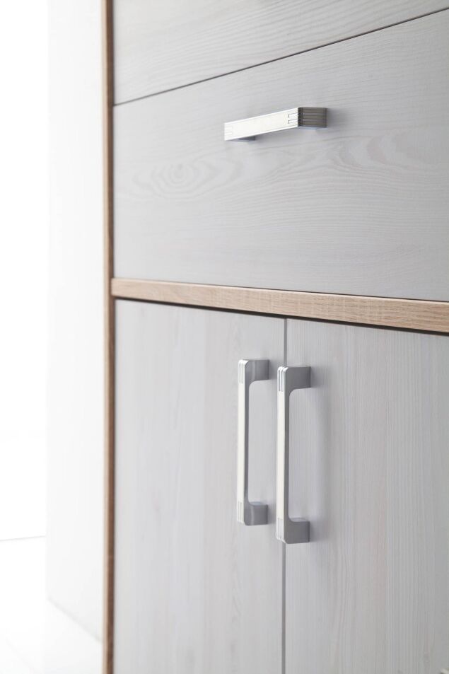 1545 15 v2 ScaleWidthWzE5MjBd